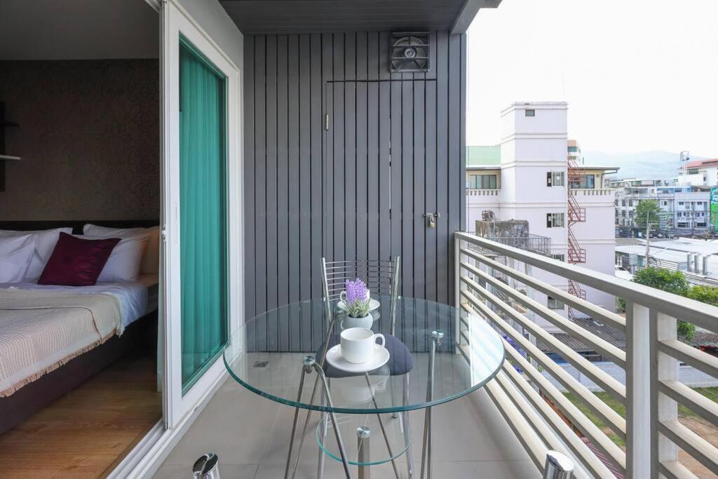 Luxury Living In Heart Of Nimman Apartment Chiang Mai Exterior photo