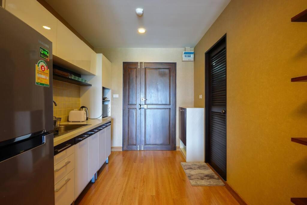 Luxury Living In Heart Of Nimman Apartment Chiang Mai Exterior photo