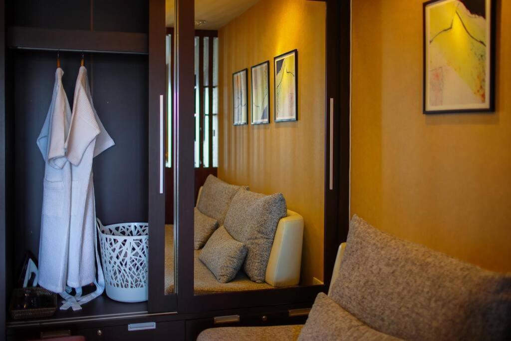 Luxury Living In Heart Of Nimman Apartment Chiang Mai Exterior photo